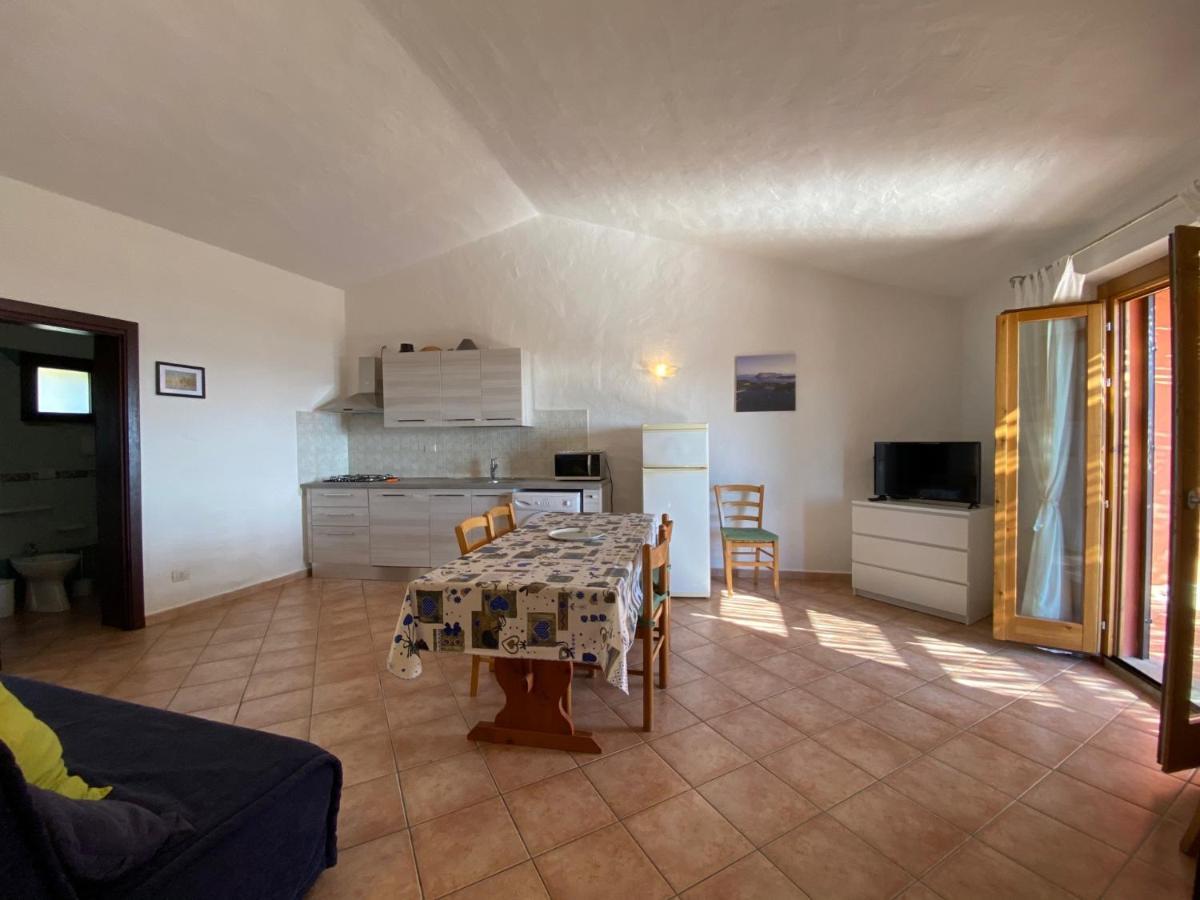 Appartamenti Cala D'Ambra 圣特奥多罗 外观 照片