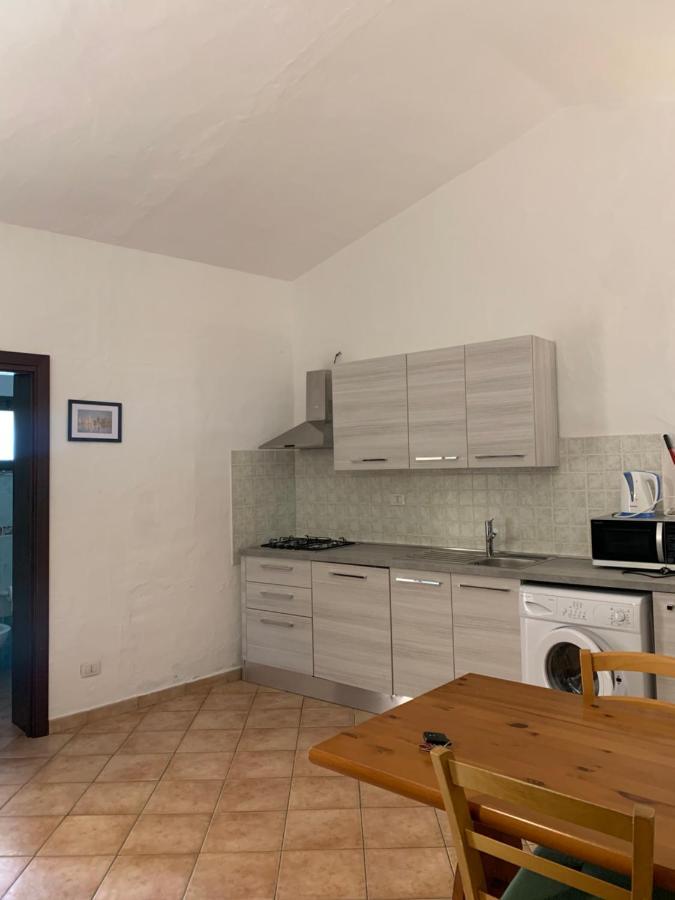 Appartamenti Cala D'Ambra 圣特奥多罗 外观 照片